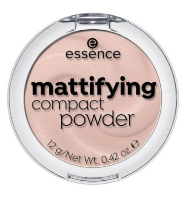 essence KOMPAKTNI PUDER MATTIFYING 10