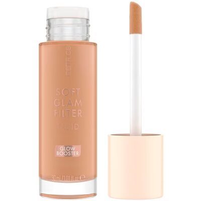Catrice SOFT GLAM fluid za lice 030