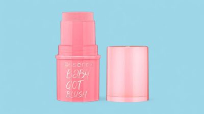 essence BABY GOT BLUSH rumenilo/stik 10