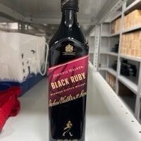 VISKI BLACK RUBY J.WALKER 0.7L