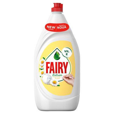 DETERDŽENT ZA SUĐE CHAMOMILE FAIRY 1.35L