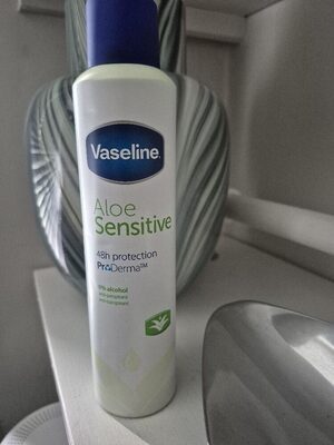 Vaseline deo sprej Aloe Sensitive 250ml